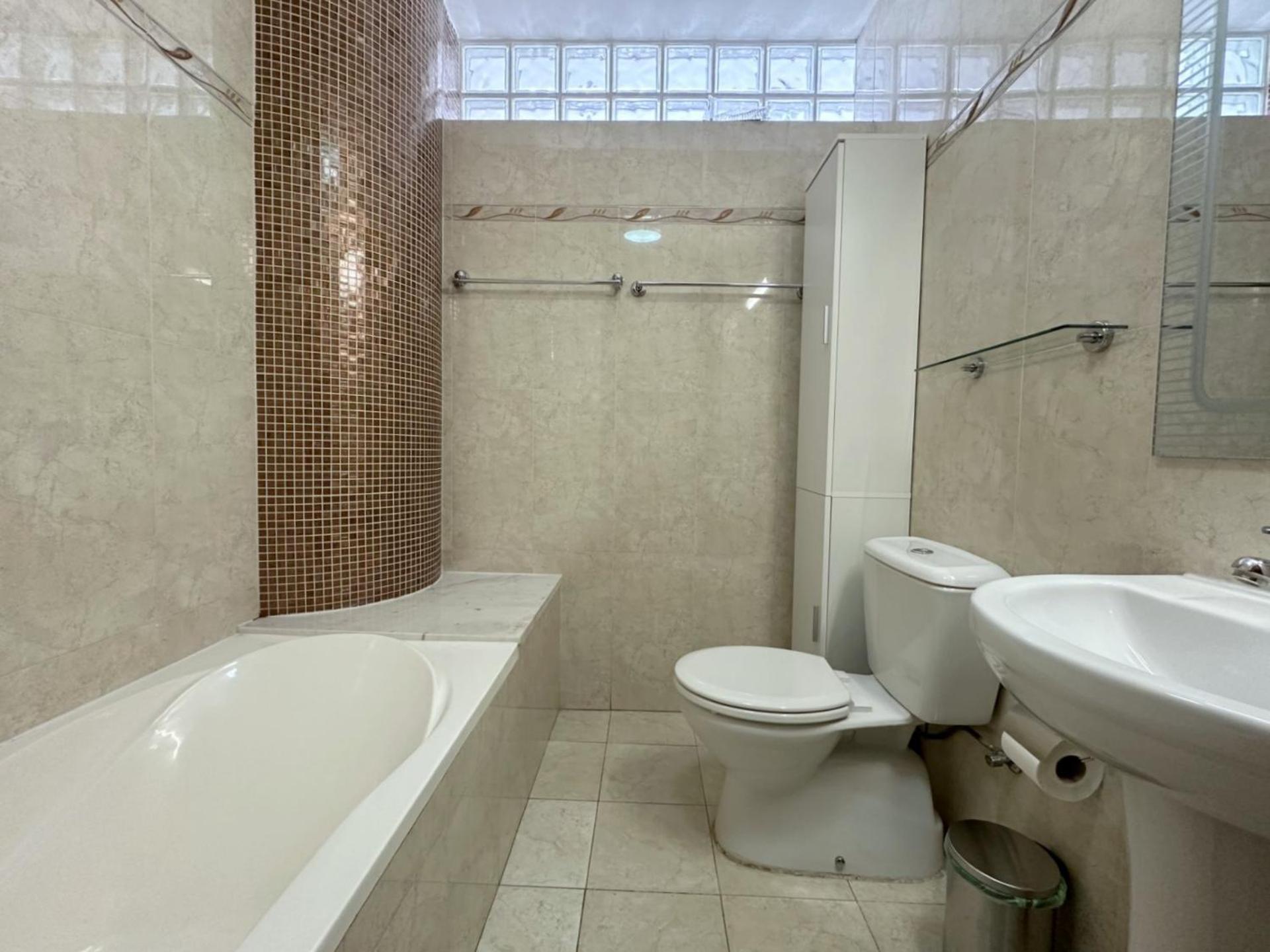 Amazing Sea And Marina View Center 2bdr Flat Larnaca