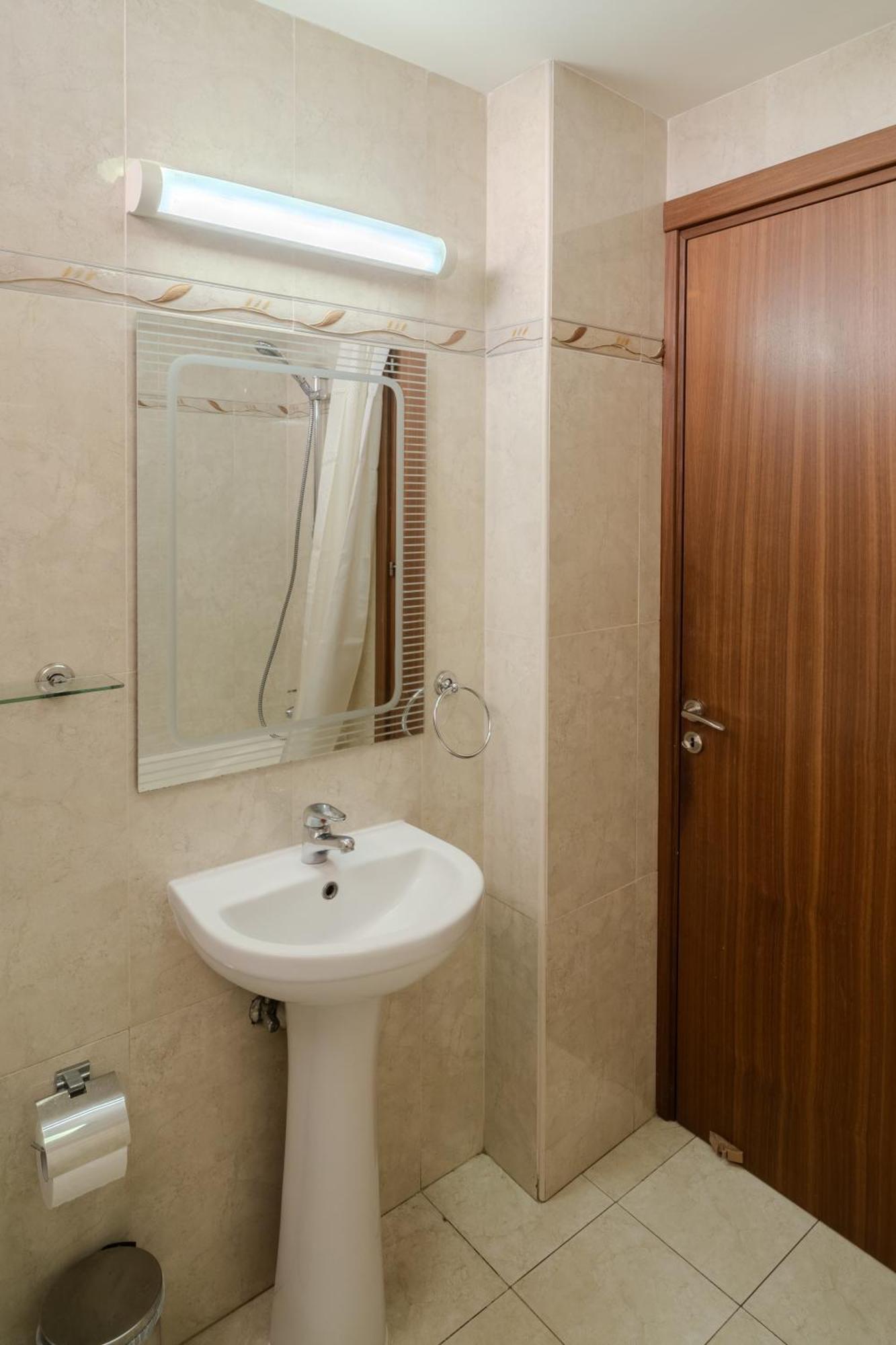 Amazing Sea And Marina View Center 2bdr Flat Larnaca
